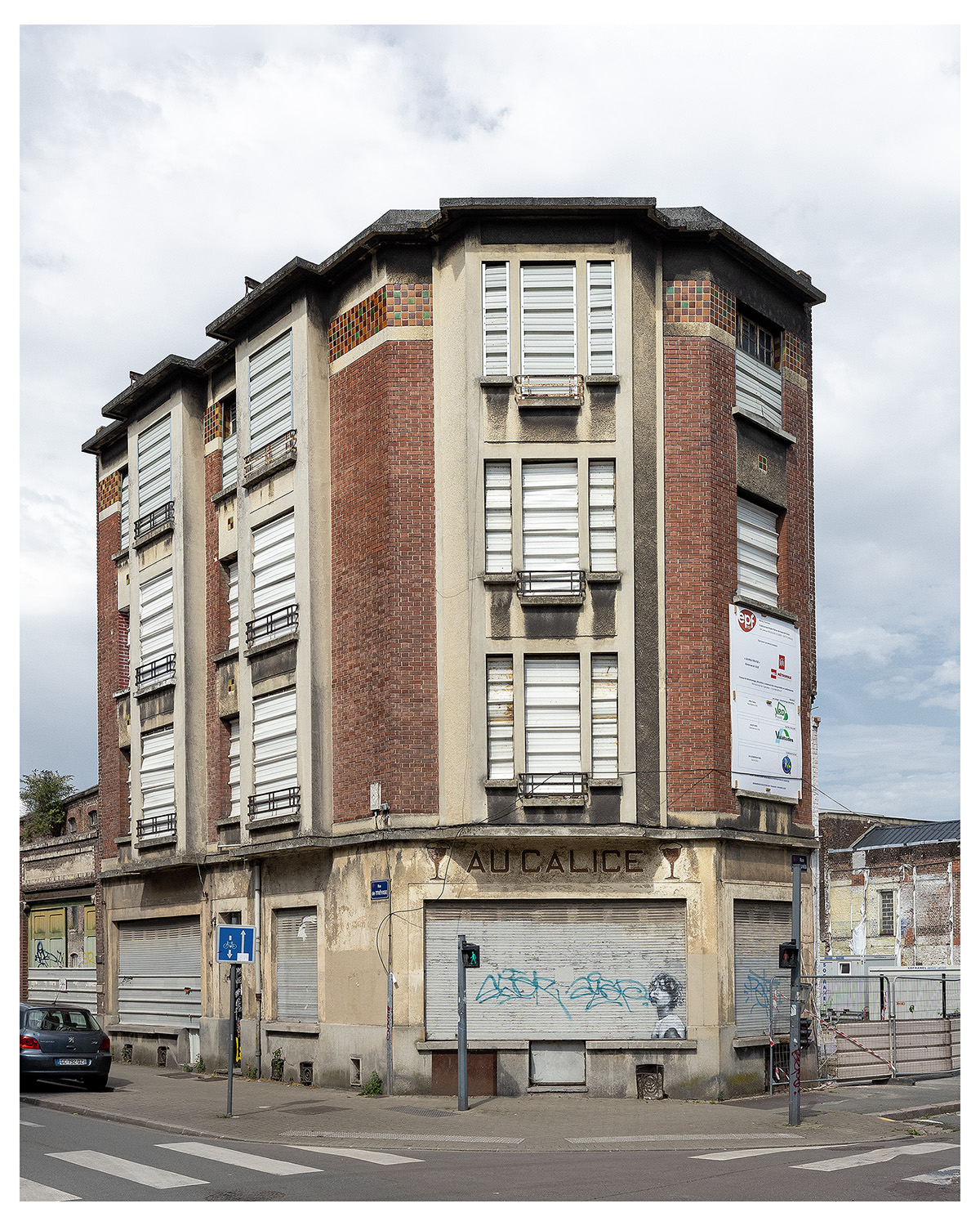 Photographie d'architecture et de patrimoine, Lille, Nord, Hauts-de-France. Ancien commerce à Lille ©Thomas Karges