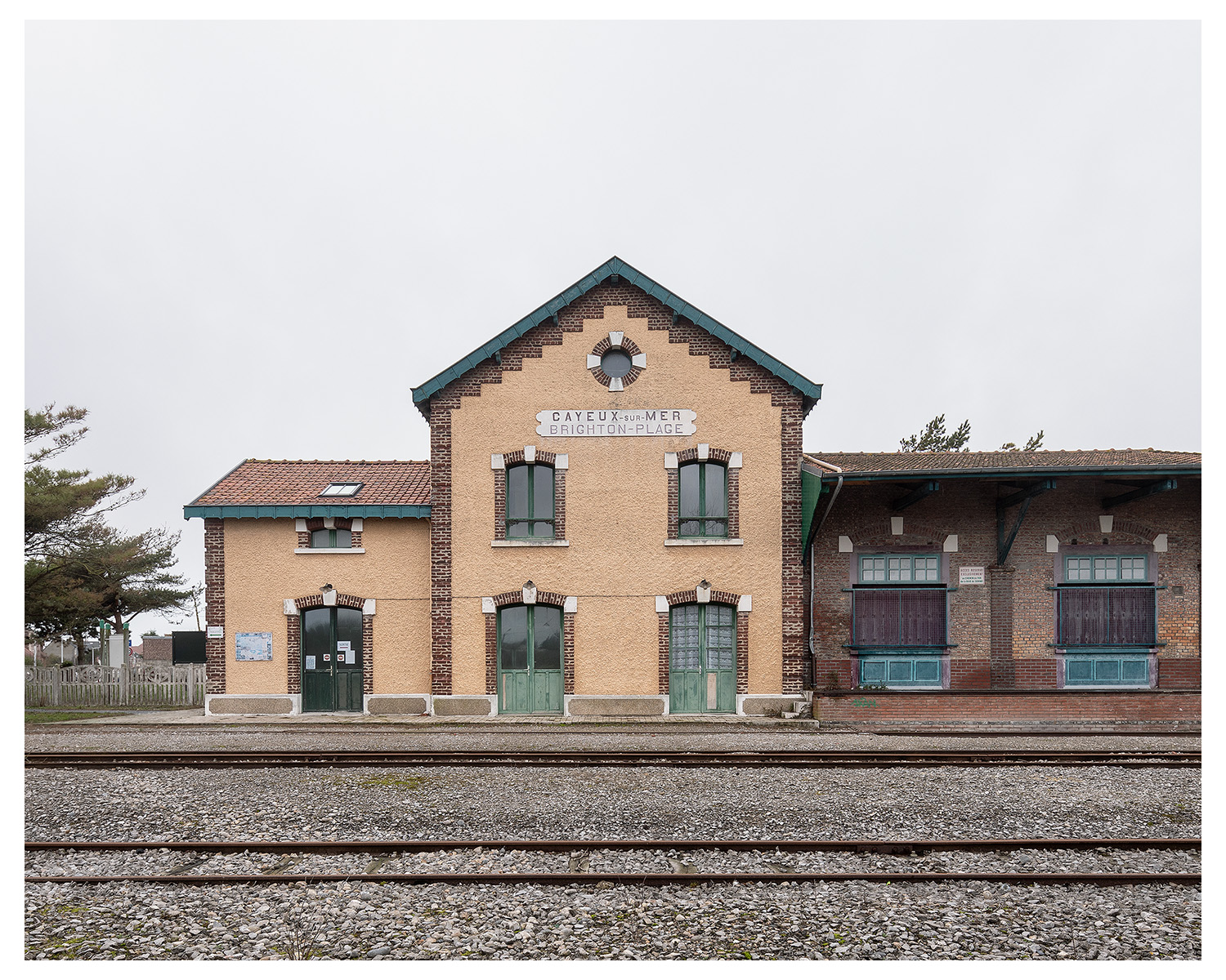 Photographie d'architecture et de patrimoine, Lille, Nord, Hauts-de-France. Gare de Cayeux-sur-Mer ©Thomas Karges
