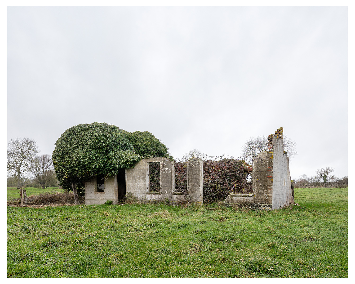 Photographie d'architecture et de patrimoine, Lille, Nord, Hauts-de-France. Ruines, Cayeux-sur-Mer ©Thomas Karges